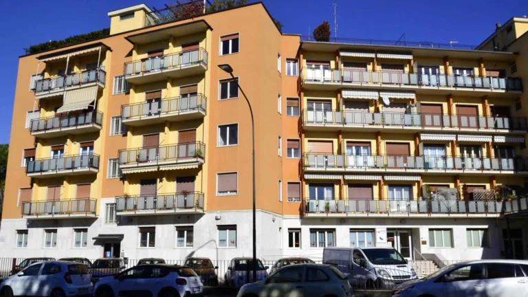 avviso amministratore trasloco agosto